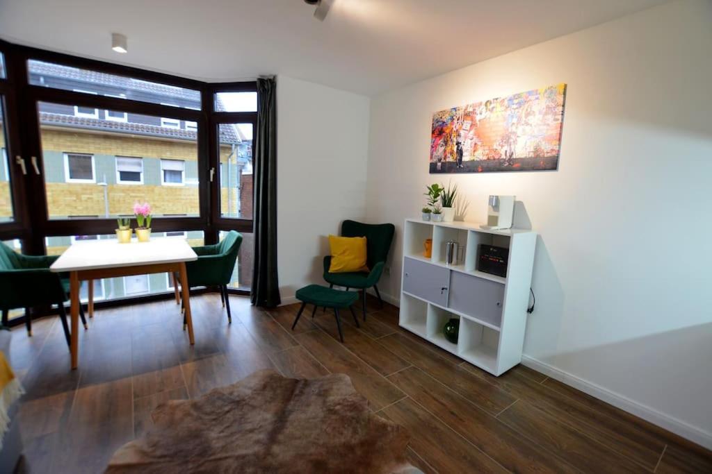 Studio 7 City Lage Mit Garage Naehe Koeln Bonn Зигбург Екстериор снимка